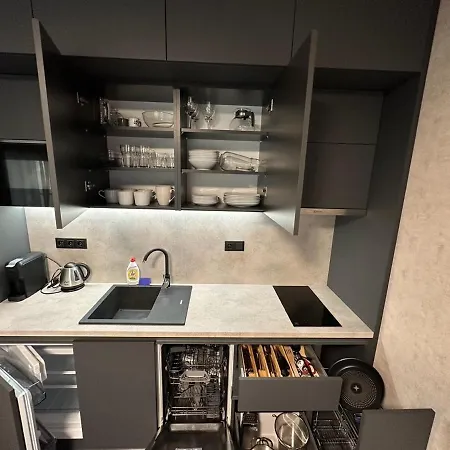 U Hromovky Apartment *